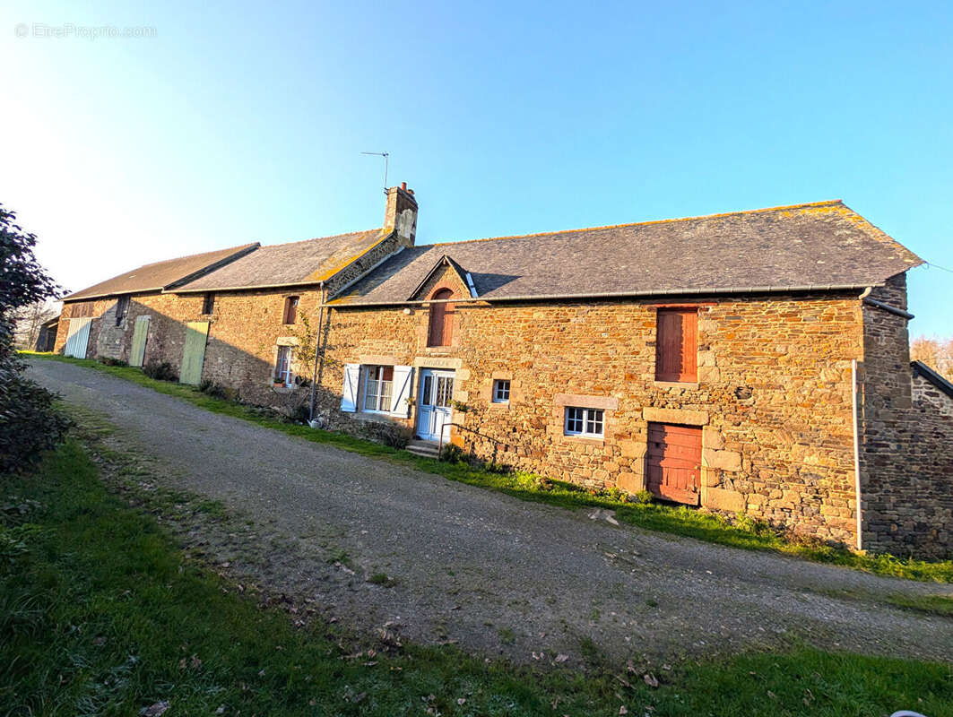 Maison à LA BOUSSAC
