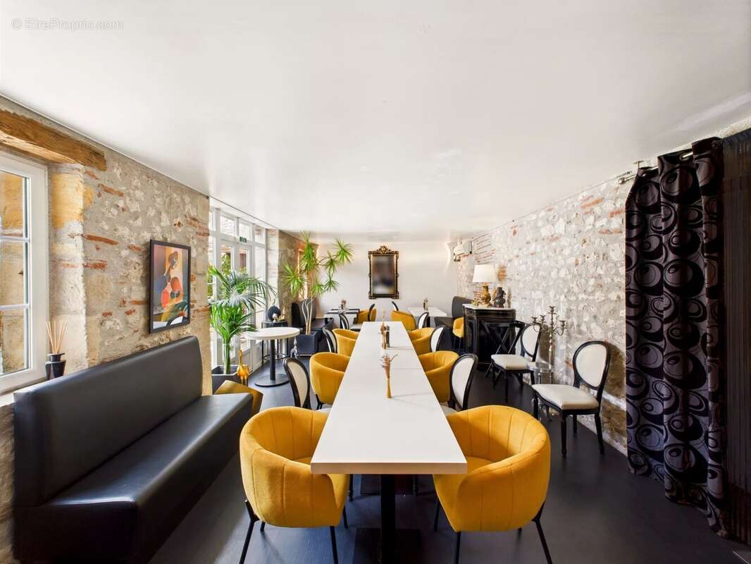 Ensemble immobilier de caractère à Penne-d’Agenais – Potentiel exceptionnel  - photo 4