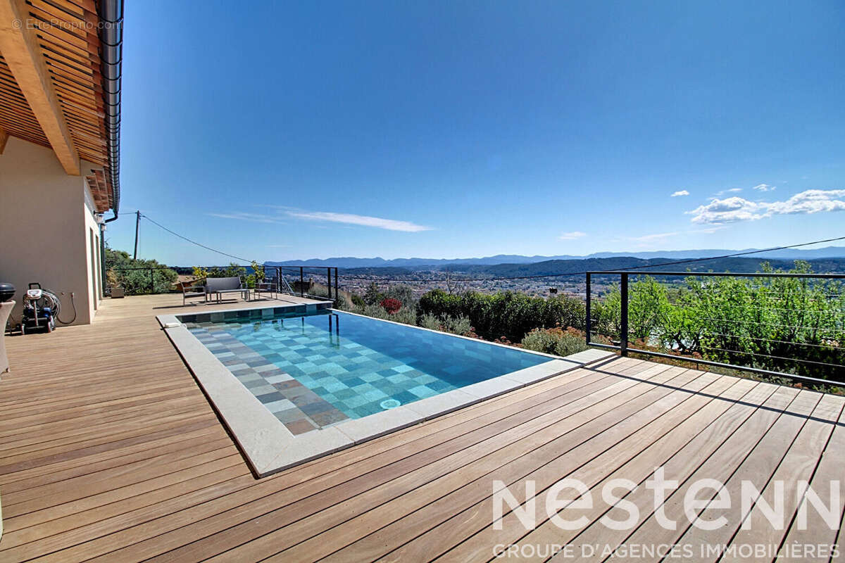 Maison à DRAGUIGNAN