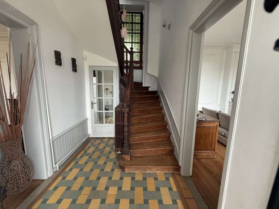 Maison à MONTIVILLIERS