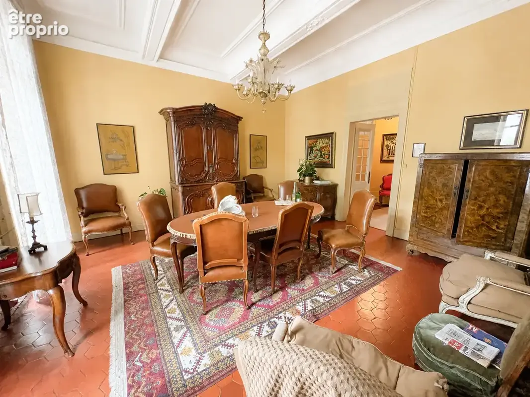 Appartement bourgeois de 172 m2   Quartier Carnot, Nîmes - photo 3