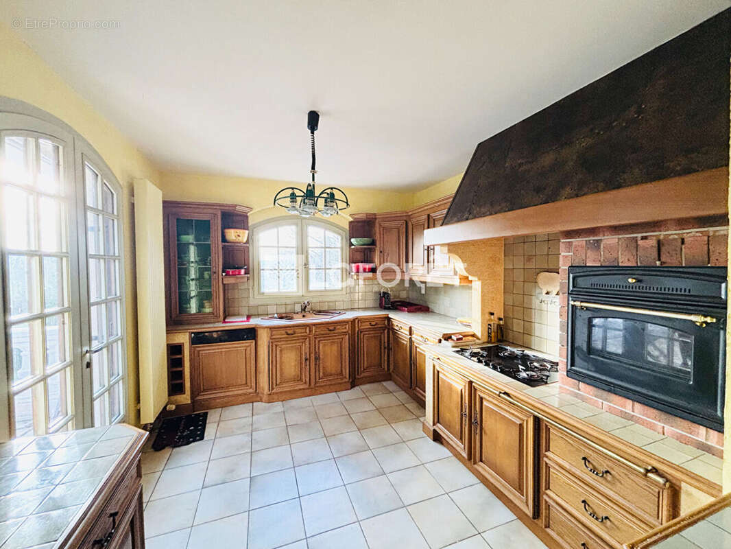 Maison à SAINT-MAURICE-LES-CHATEAUNEUF