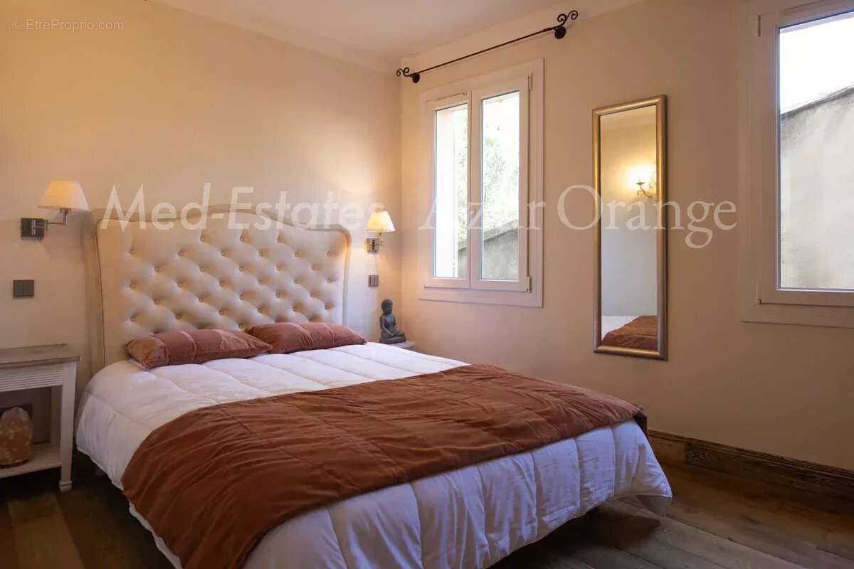 Appartement à SAINT-TROPEZ