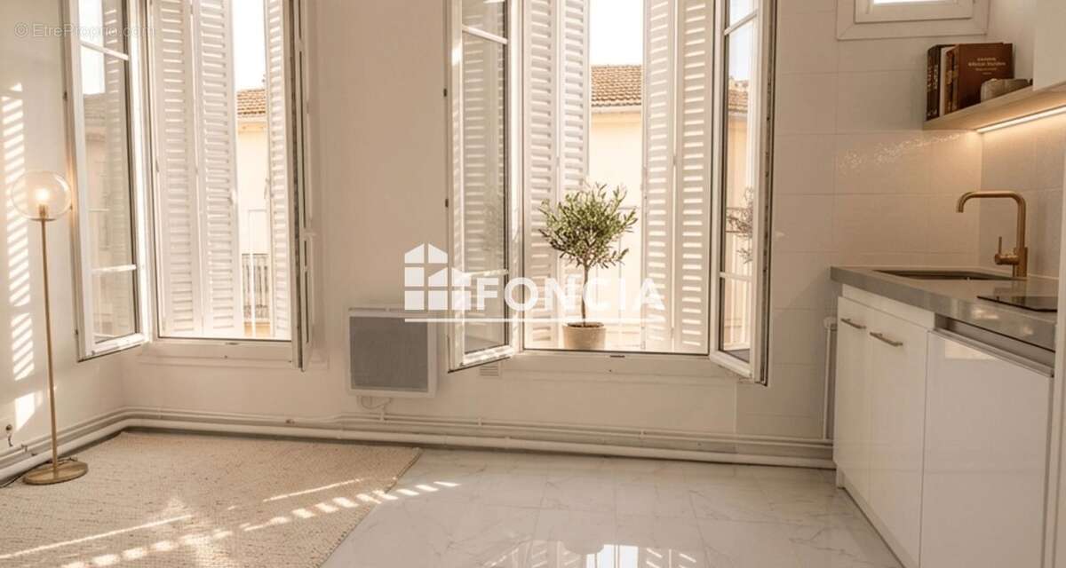 Appartement à COLOMBES