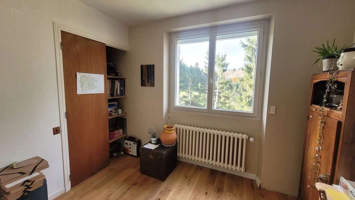 Maison à LE CHAMBON-SUR-LIGNON