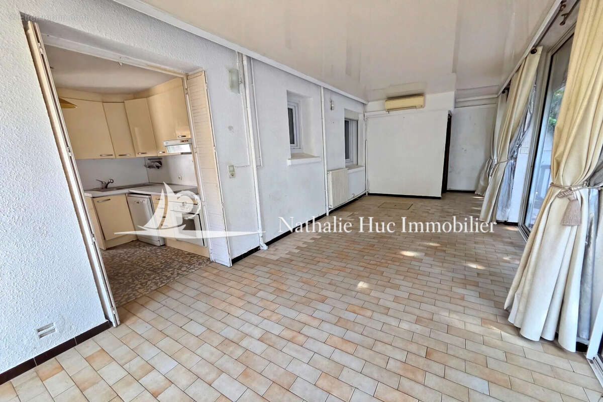 Appartement 47 m² à Saint-Nazaire  - photo 4
