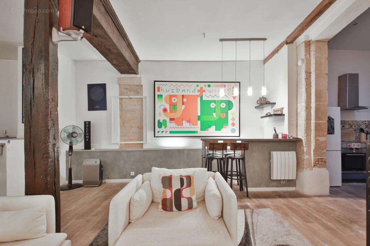 Loft 87 m² Paris 4e - Charme et lumière - photo 3