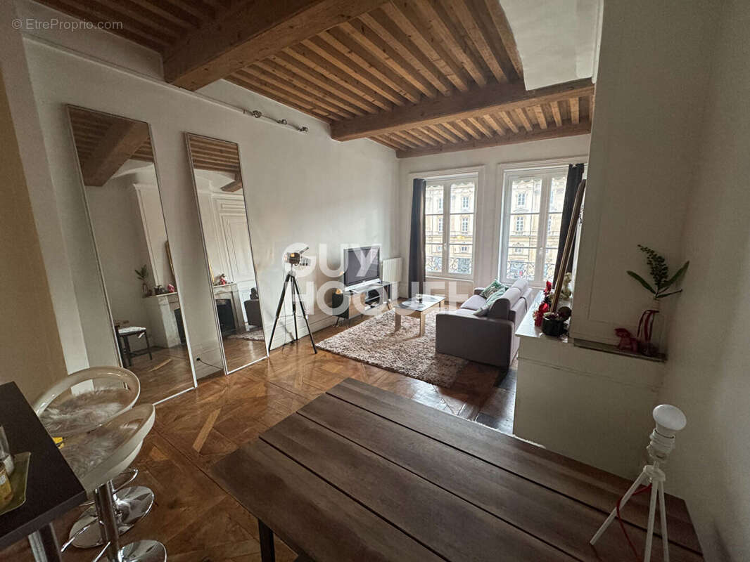 Appartement à LYON-1E