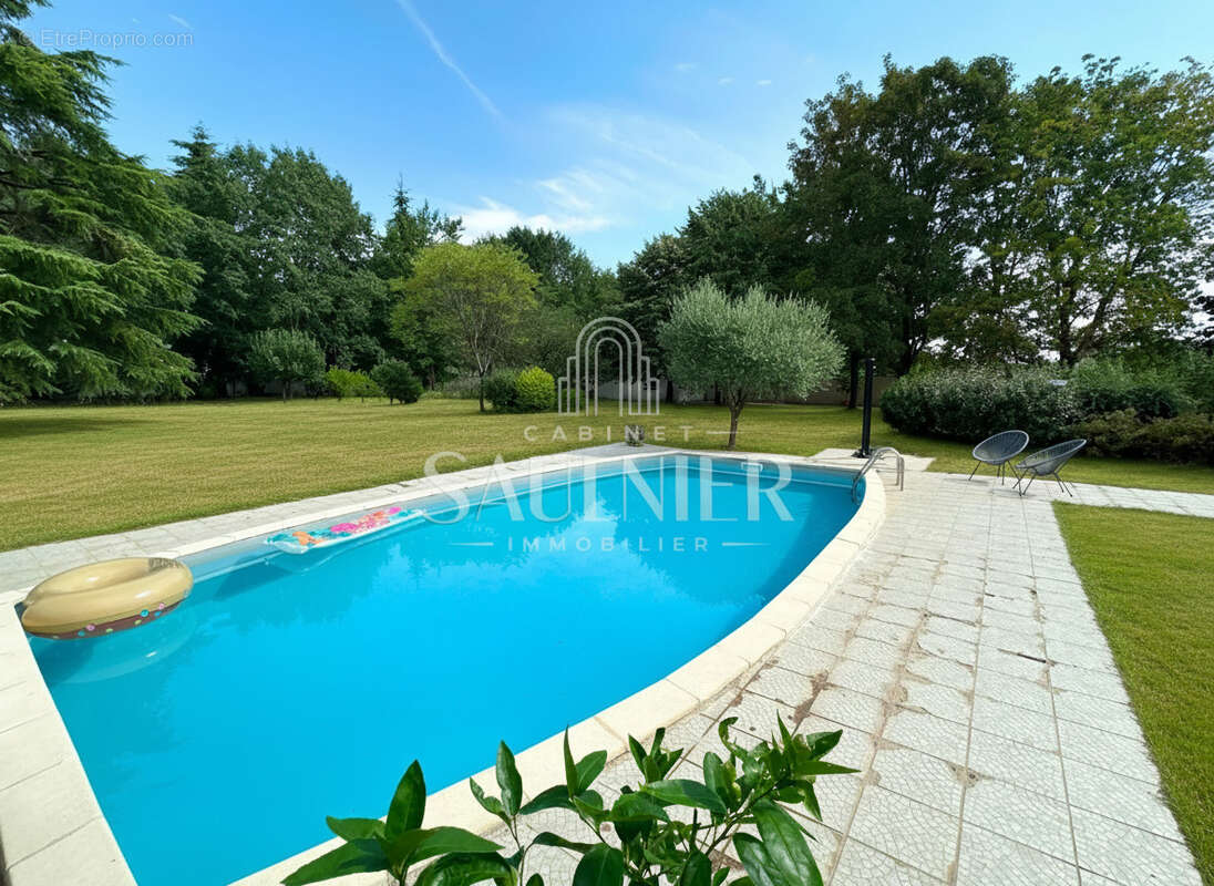Le-Controis-en-Sologne (FRESNES) - Propriété de plain-pied avec piscine - photo 21