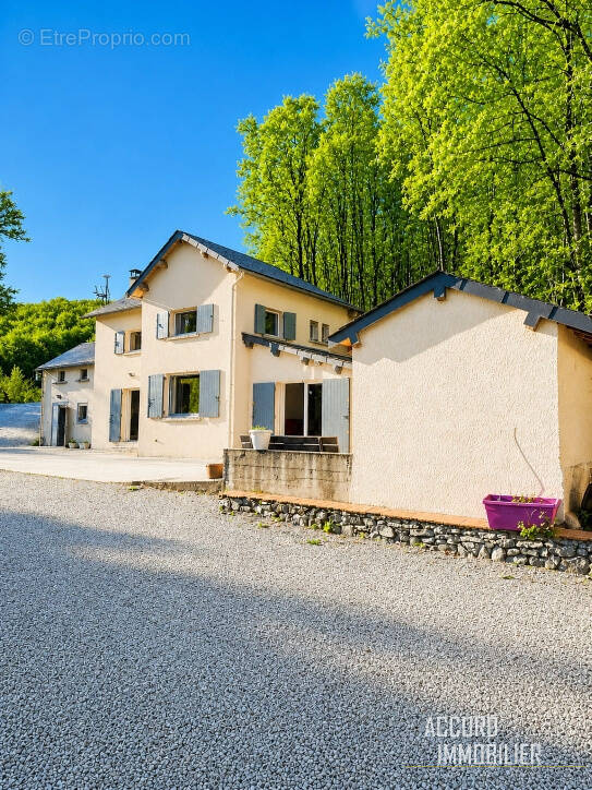 Maison à LA SALVETAT-SUR-AGOUT