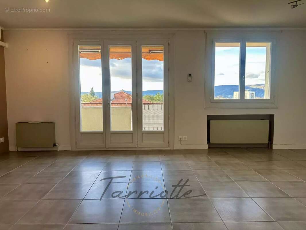 Appartement à MONTELIMAR