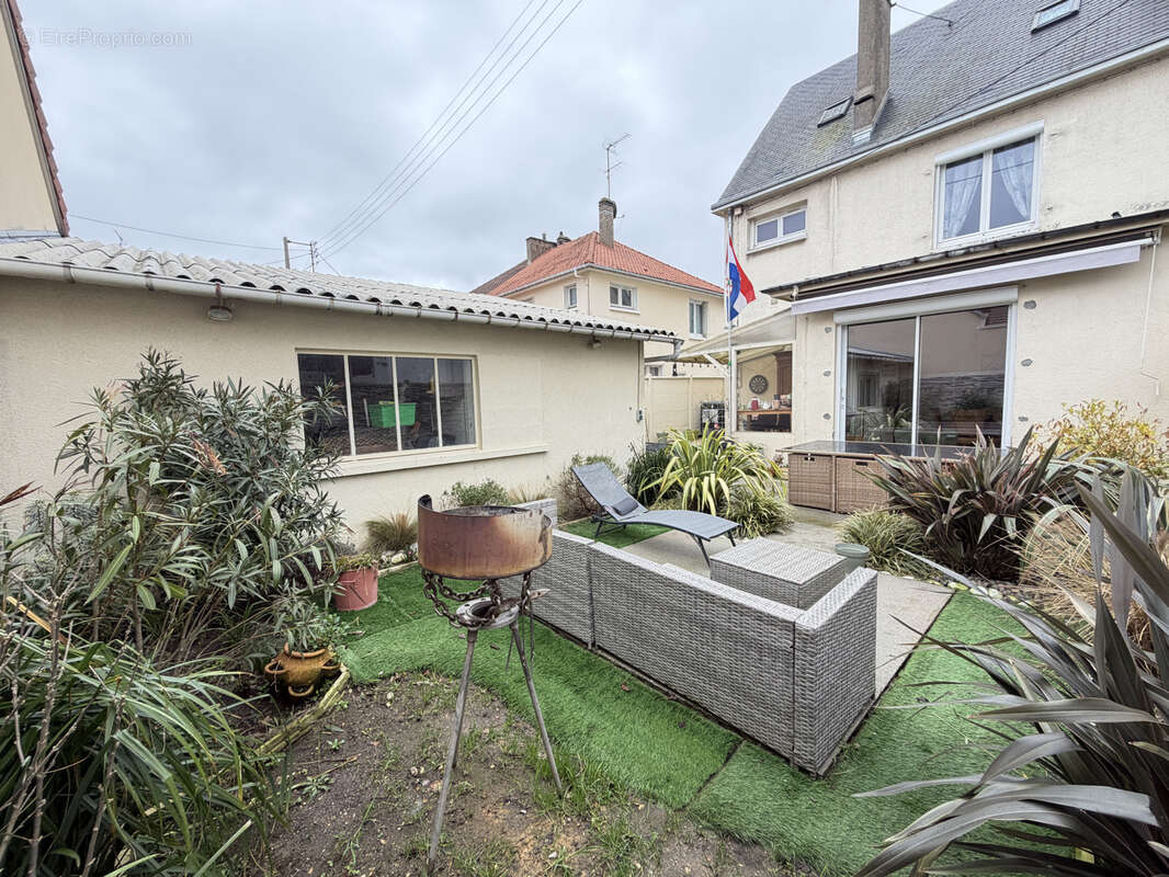 Maison à SOTTEVILLE-LES-ROUEN