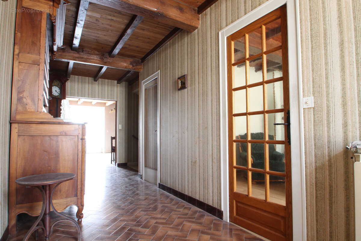 Maison à SAINT-CESAIRE