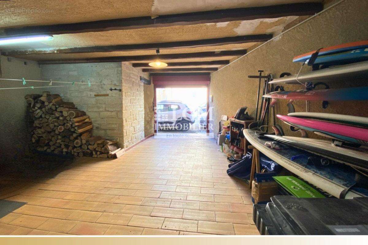 Maison à COURNONTERRAL