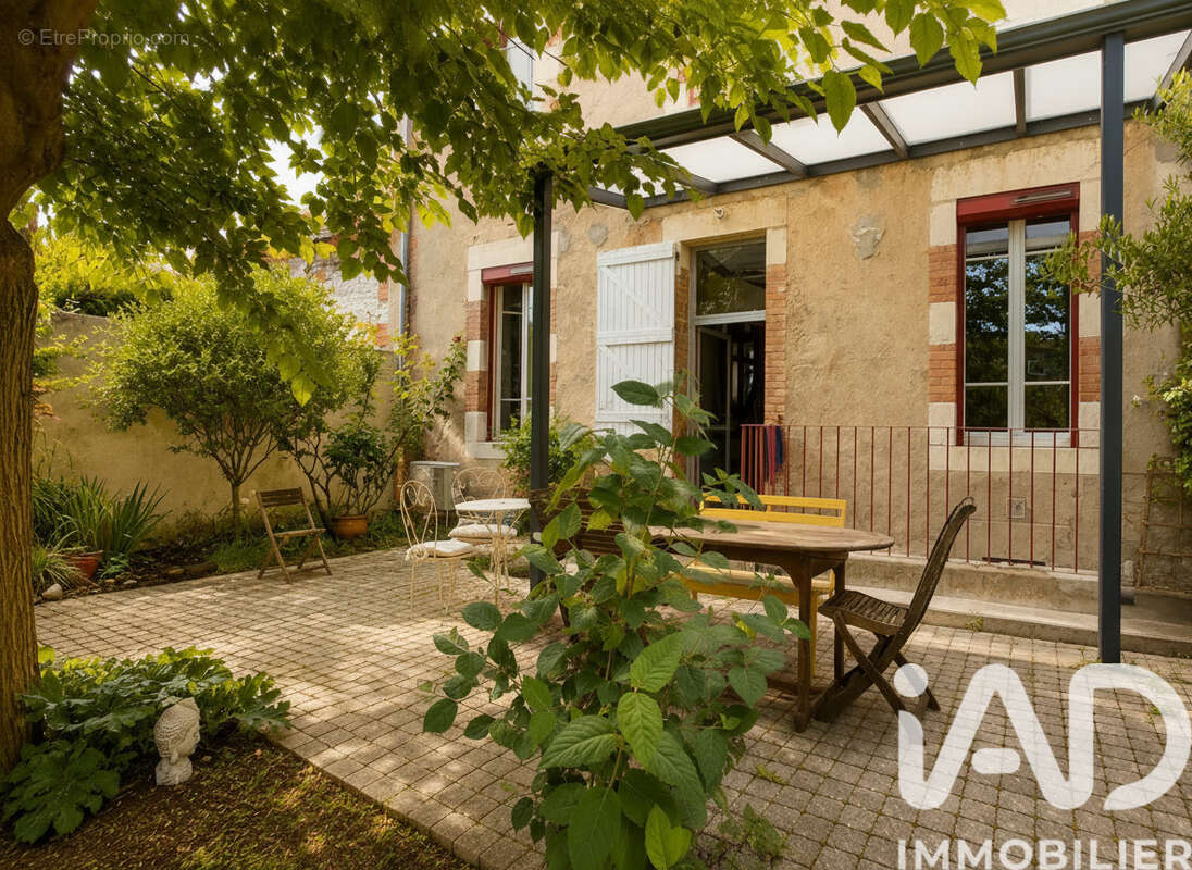Maison 179 m² à Montlucon  - photo 9