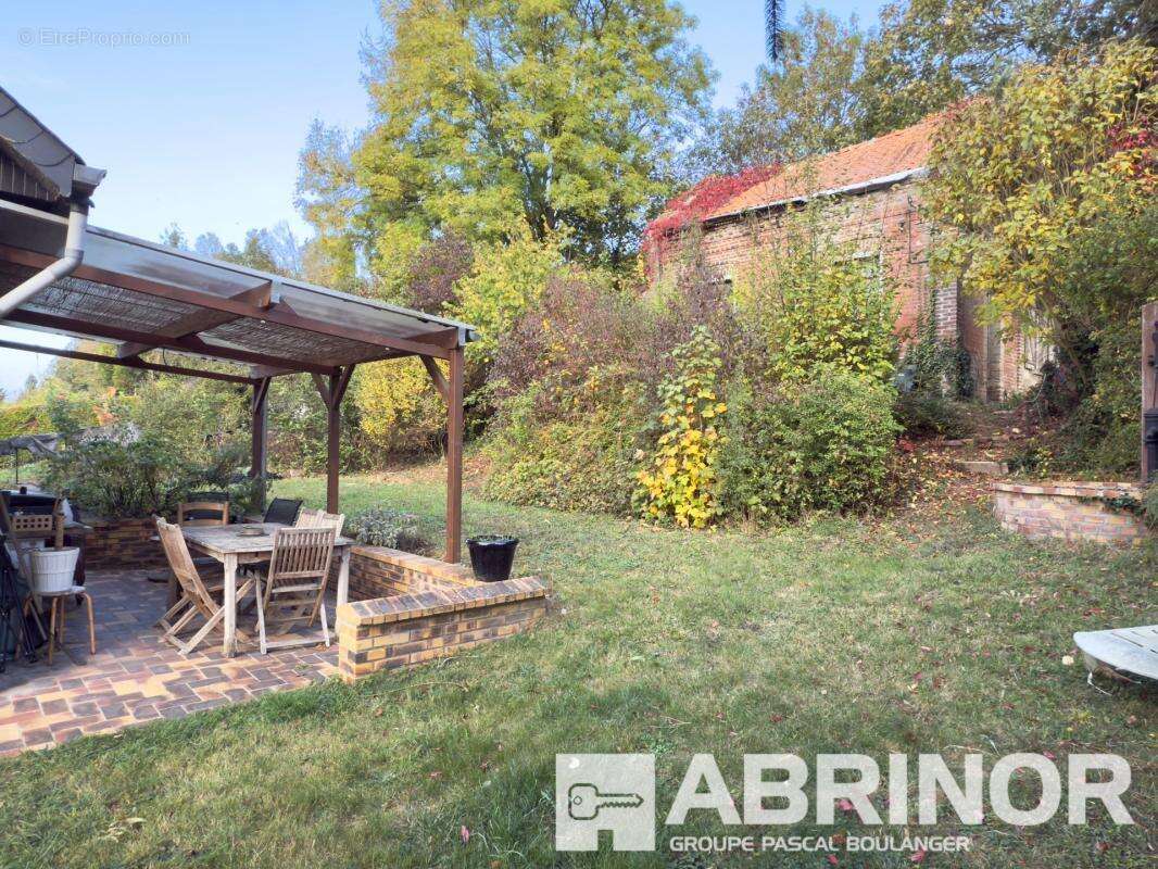 Maison à LAMOTTE-BREBIERE