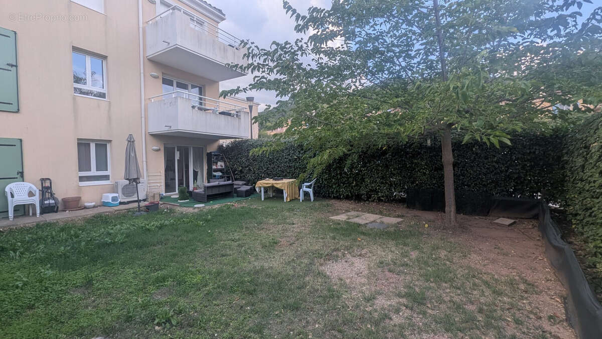 Appartement à LE LUC