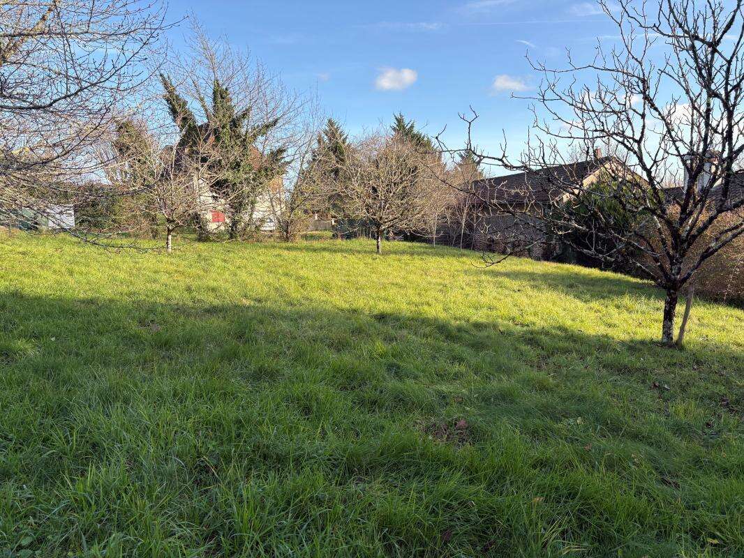 Terrain à TRELISSAC