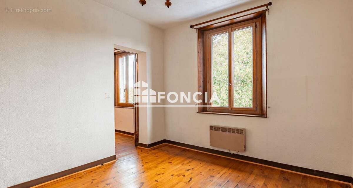 Maison à ROUSSILLON