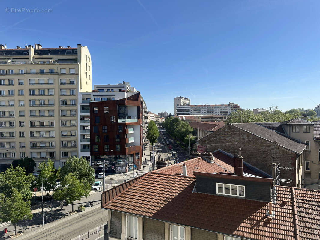 Appartement à SAINT-ETIENNE