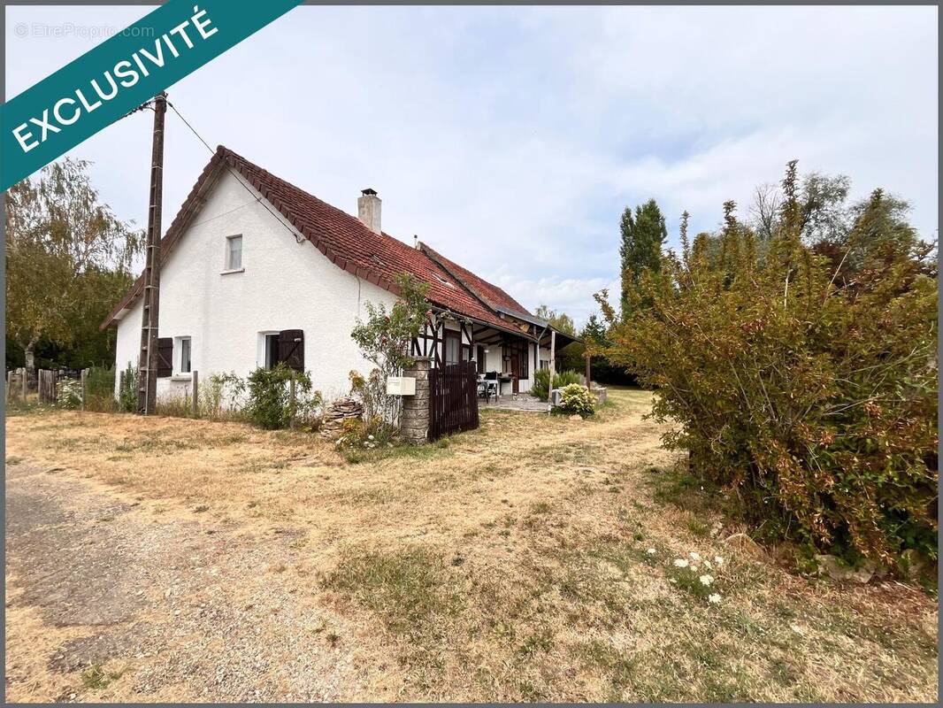 Photo 1 - Maison à MOUTHIER-EN-BRESSE