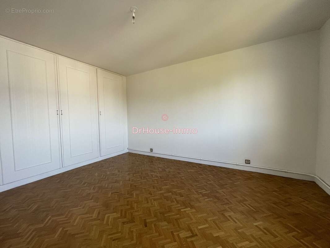 Appartement à COSNE-COURS-SUR-LOIRE