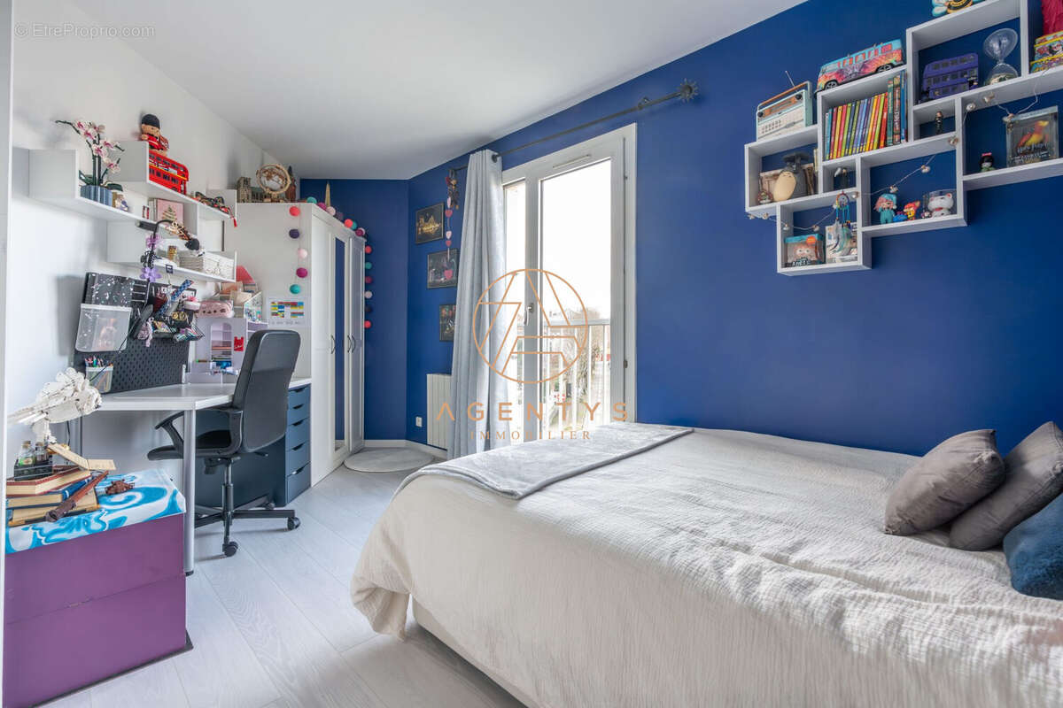 Appartement à LE PERREUX-SUR-MARNE