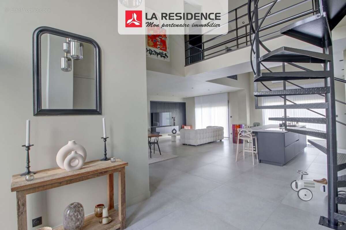 Maison à GRAINVILLE-SUR-RY