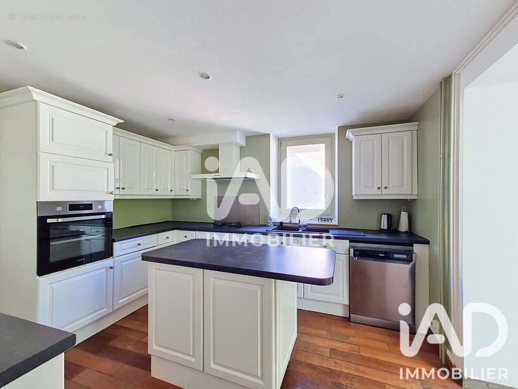 Maison 211 m² à Ozouer-Le-Voulgis  - photo 9