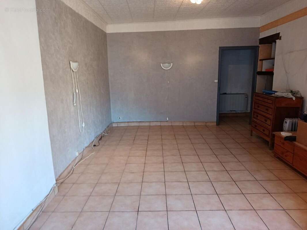 Photo 2 - Appartement à PUGET-THENIERS