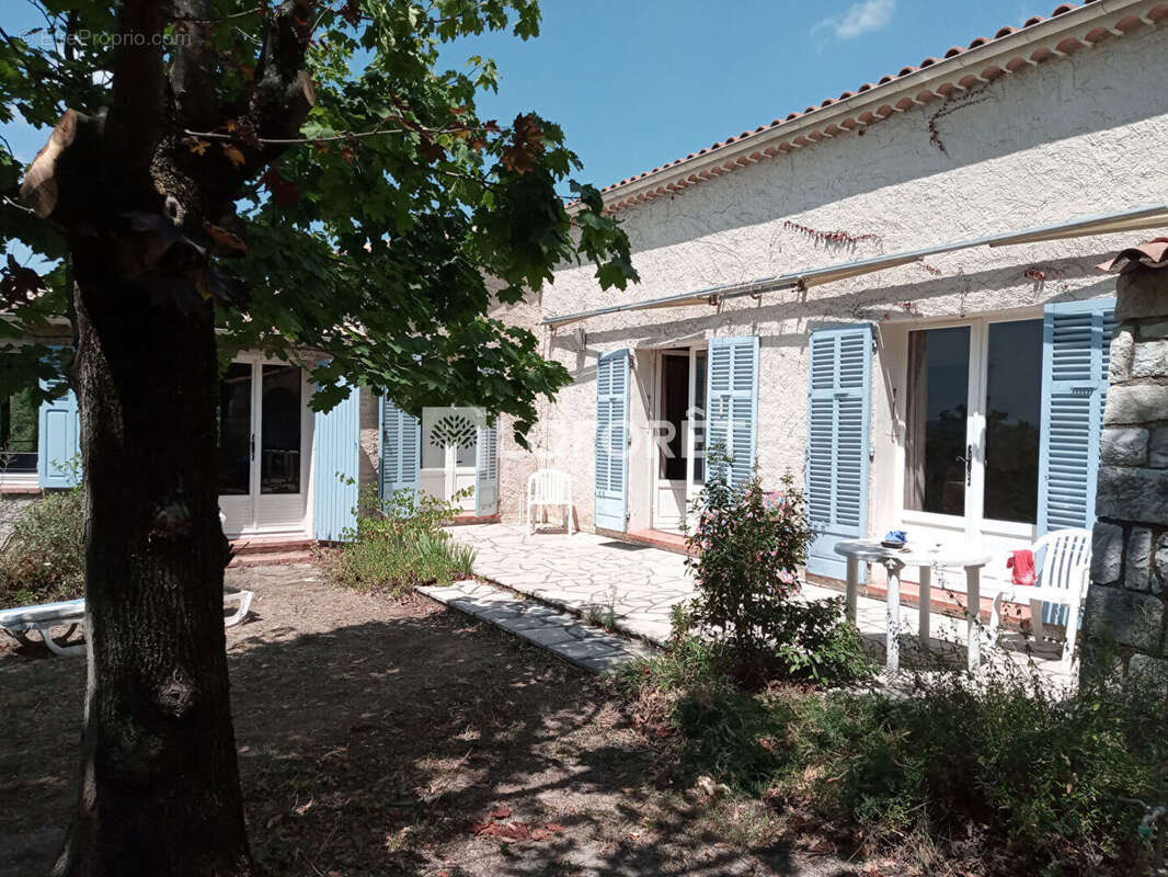 Maison à MONTAUROUX