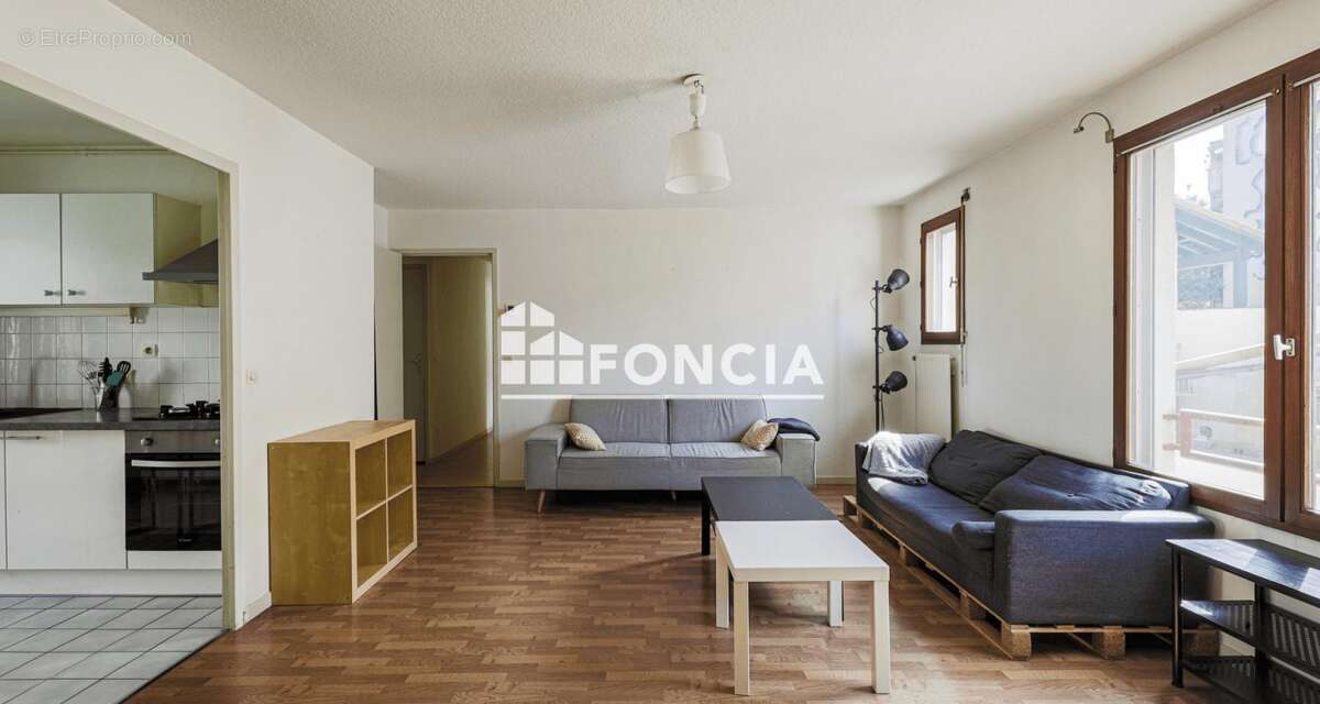 À VENDRE – Appartement T5 de 105 m² – Grenoble (Rue Nicolas Chorier) - photo 4