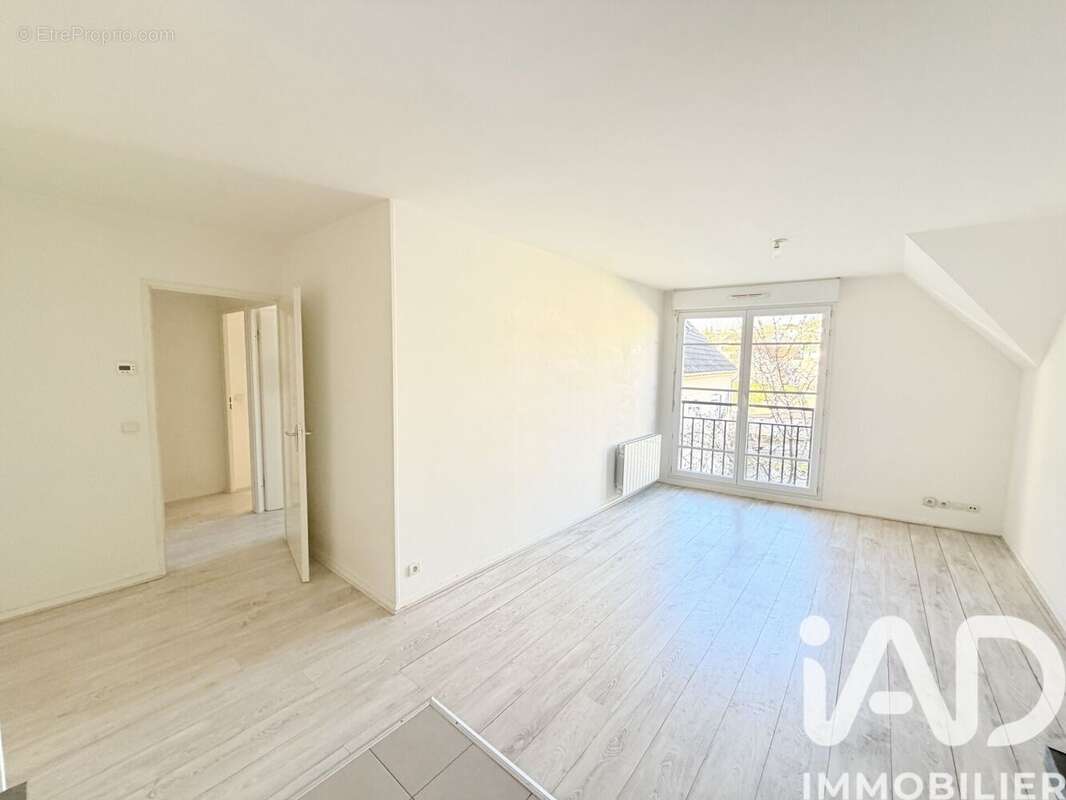 Photo 4 - Appartement à BRIE-COMTE-ROBERT