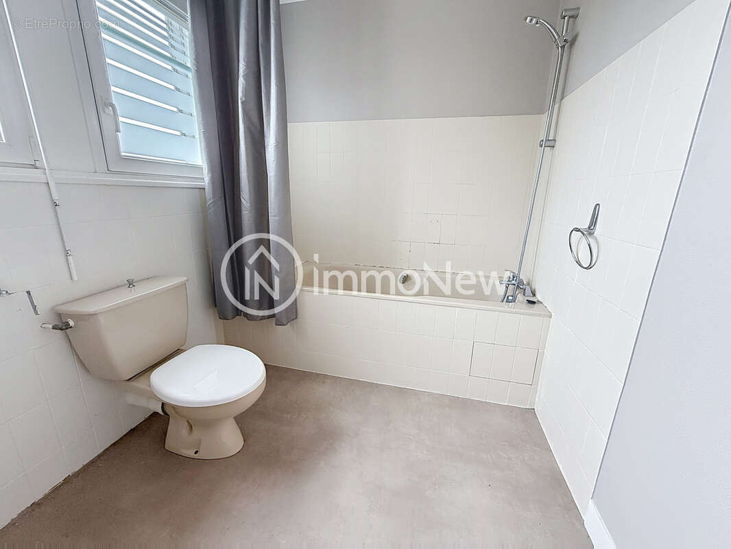 Maison 122 m2 à Granville - photo 9