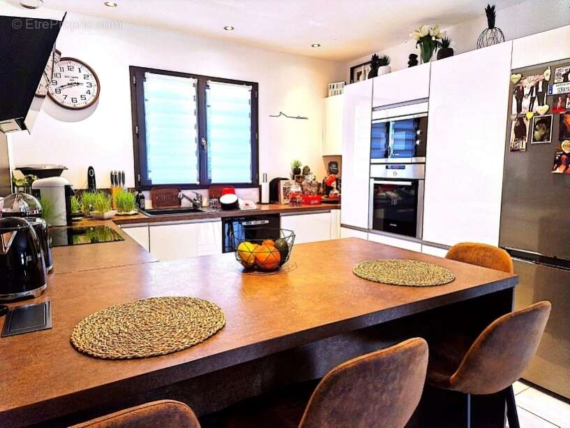Maison 105 m² à La Ciotat  - photo 5