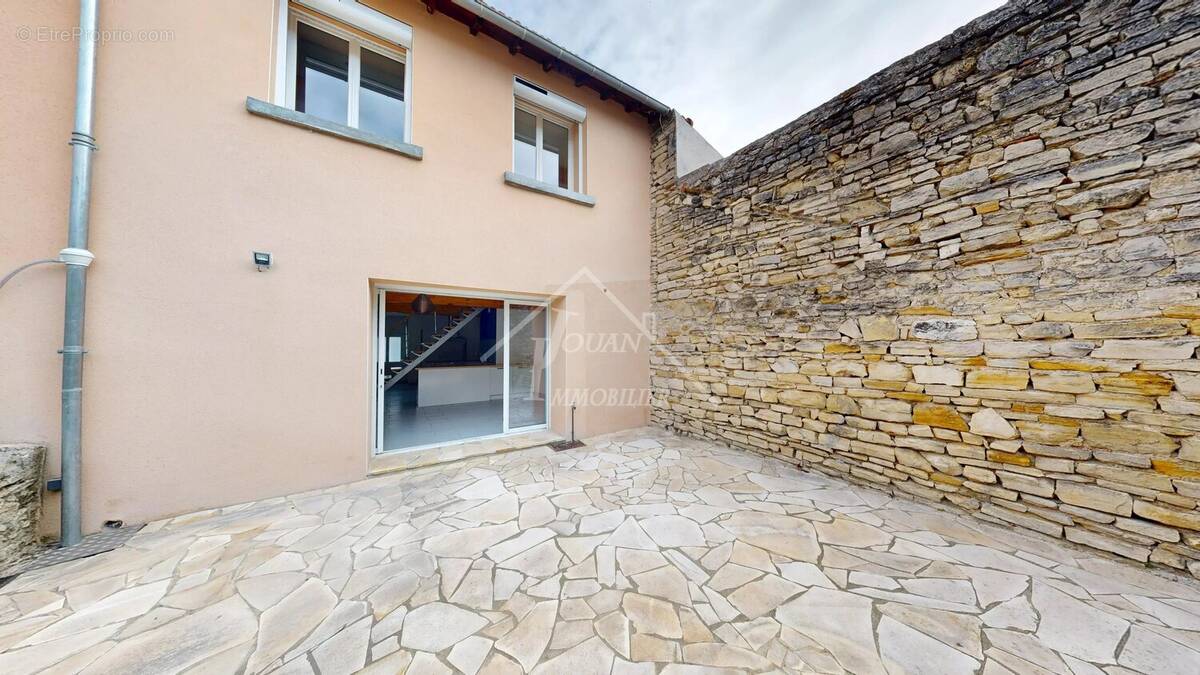 Maison à GANNAT