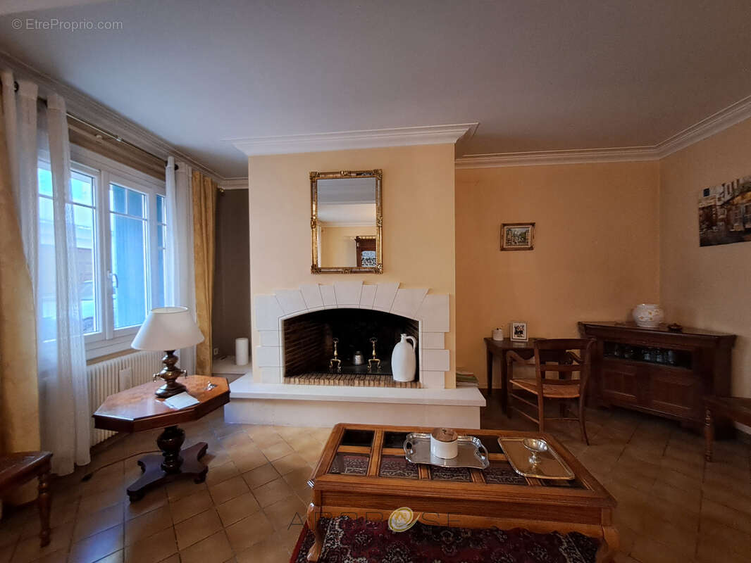 Maison à DAMAZAN