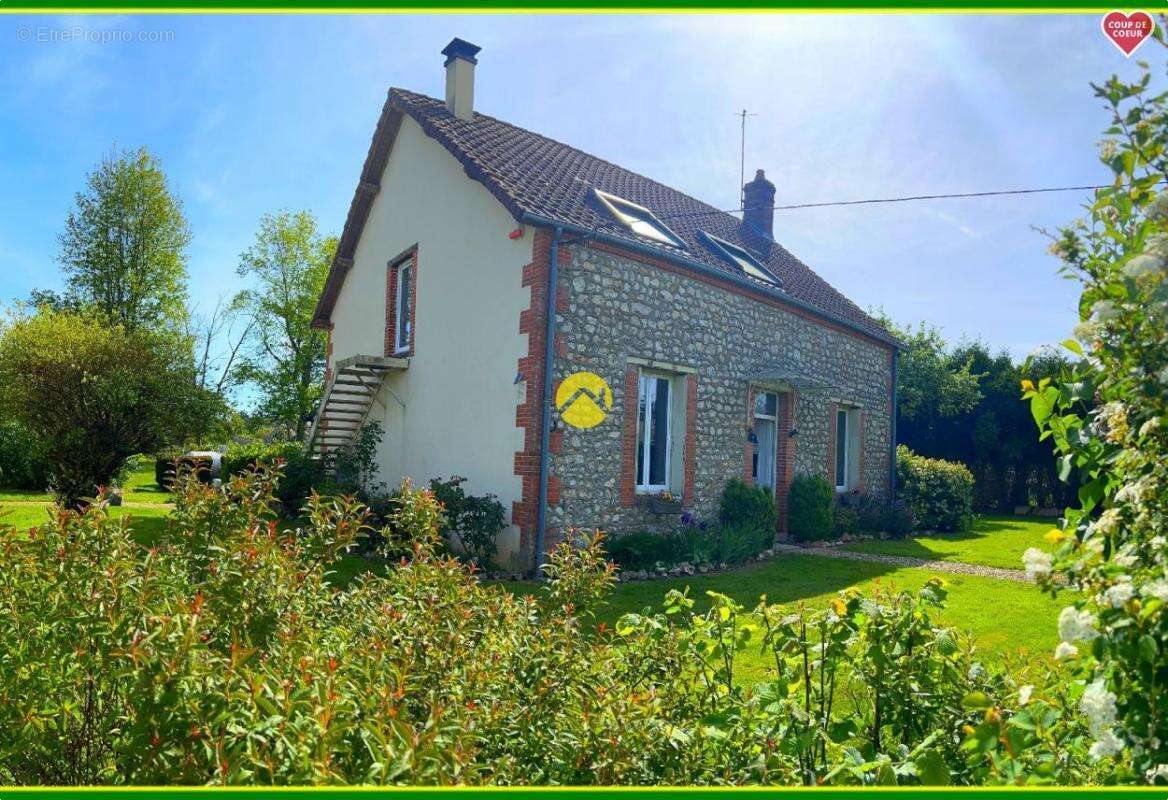 Maison à NEUVY-SUR-BARANGEON