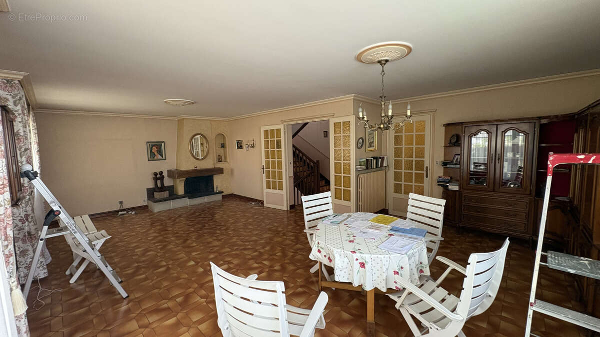 Maison à TREMBLAY-EN-FRANCE