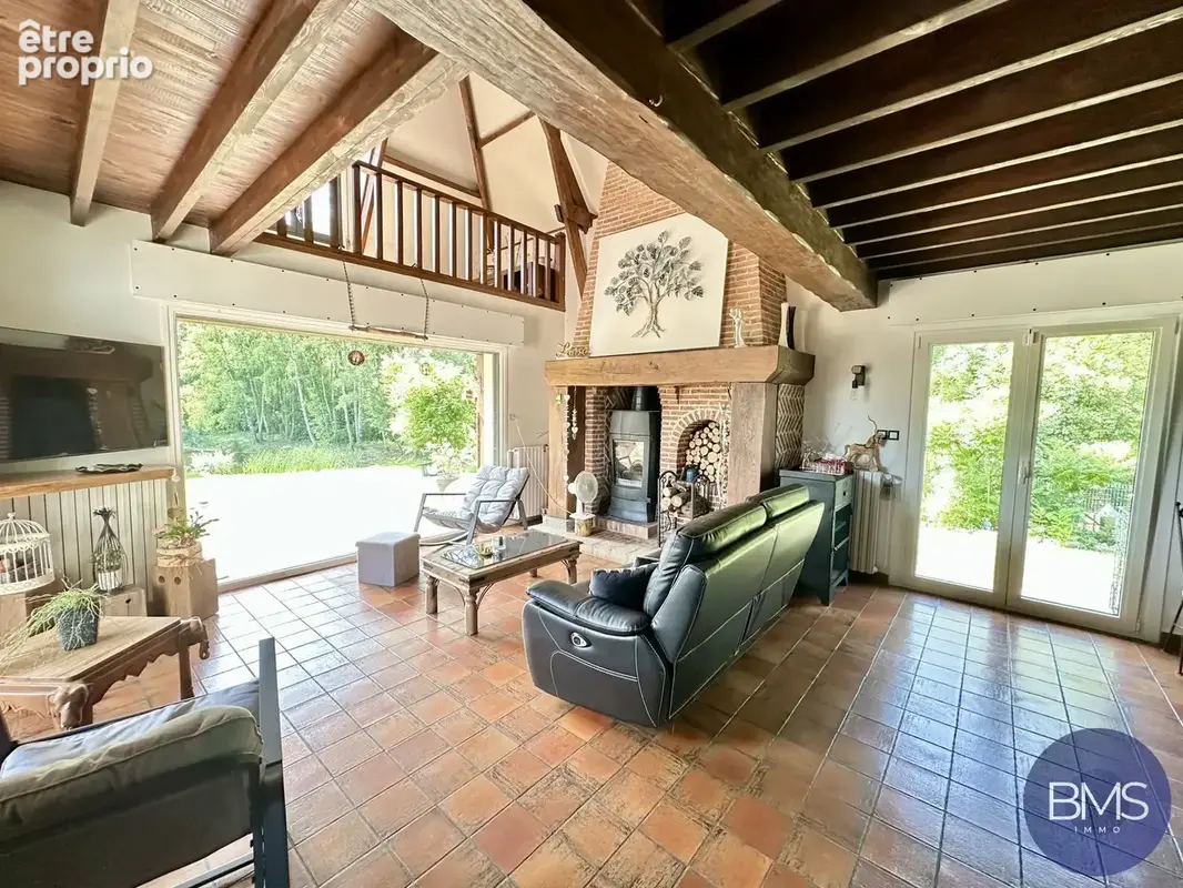 Maison 5 pièces 180 m² à vendre à Roost-Warendin (59286) - photo 5
