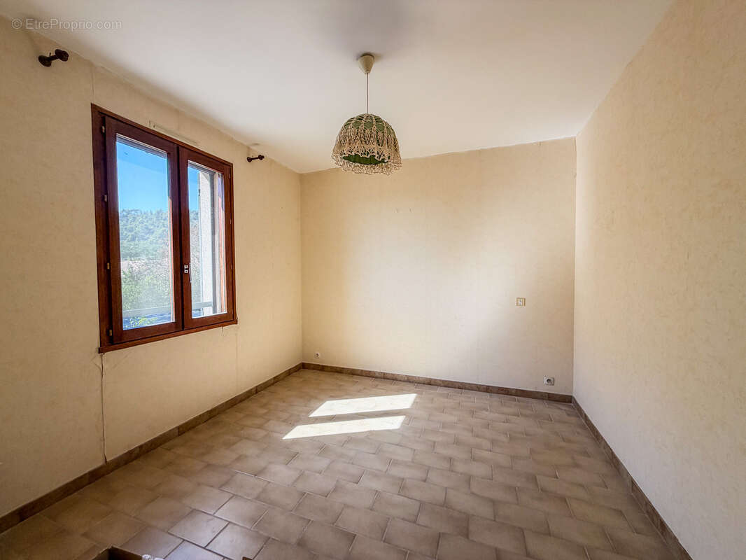 Villa T5 et T2 indépendant - photo 15