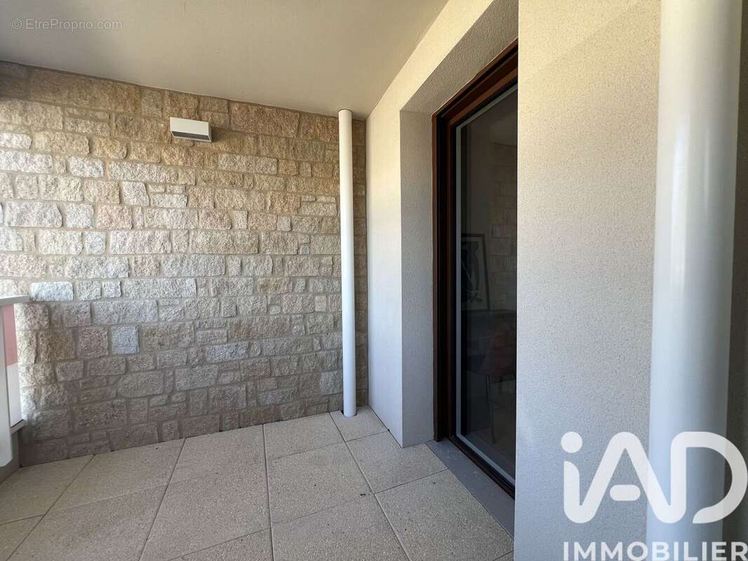 Photo 4 - Appartement à LA CHAPELLE-DES-FOUGERETZ