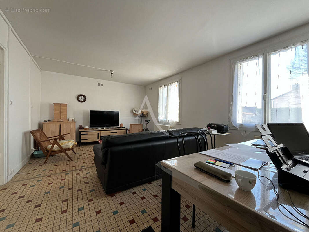 Maison à FONTENAY-LE-COMTE