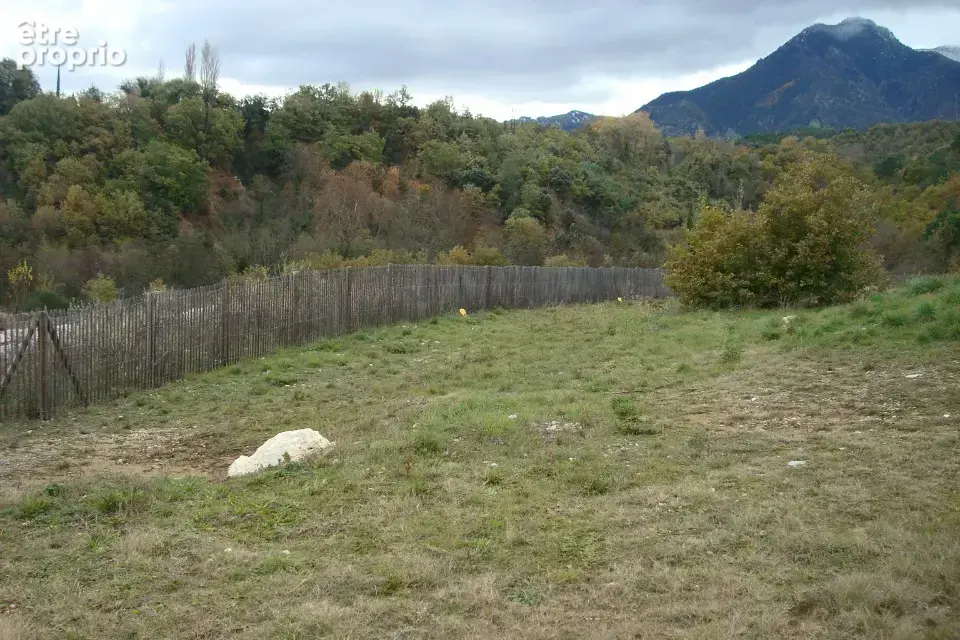 Terrain à PRADES