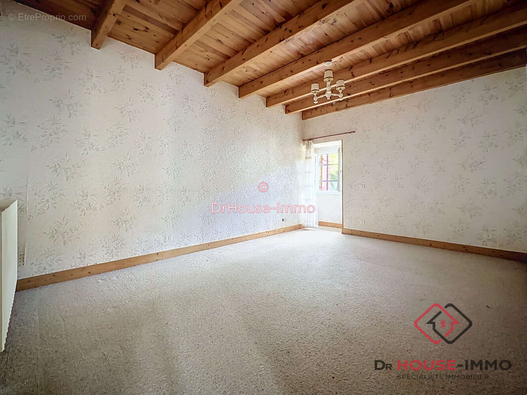Maison 94 m² à Sourzac  - photo 9