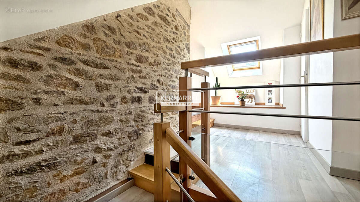 A VENDRE Maison en pierres 5 pièces à ERBEE 127 m² - 308 900  HAI - photo 11