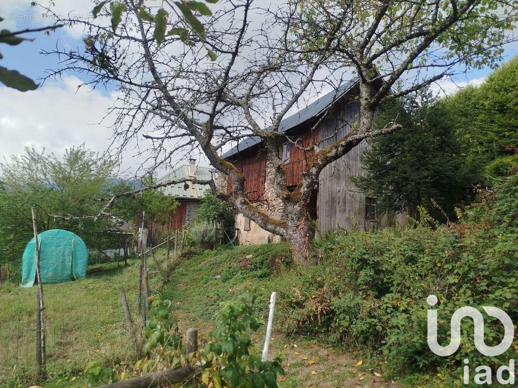 Photo 7 - Maison à SAINT-GEORGES-DES-HURTIERES