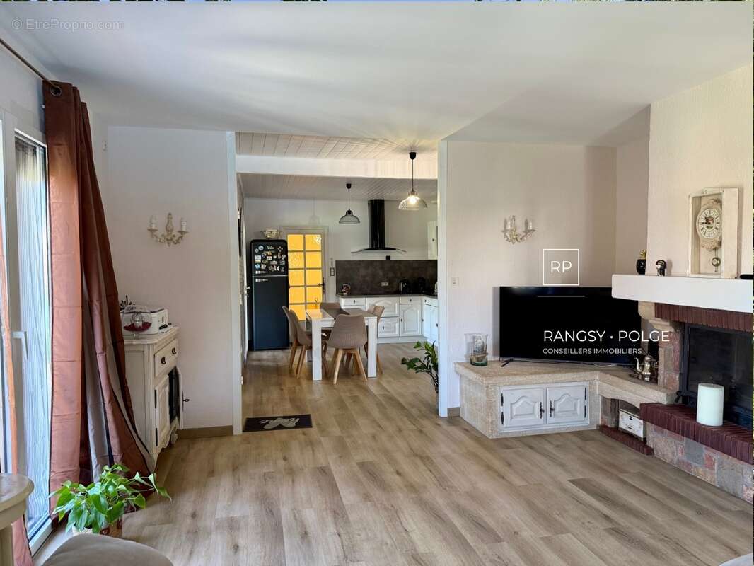 Maison à vendre 5 pièces SAINT HILAIRE DE BRETHMAS (30) - photo 10