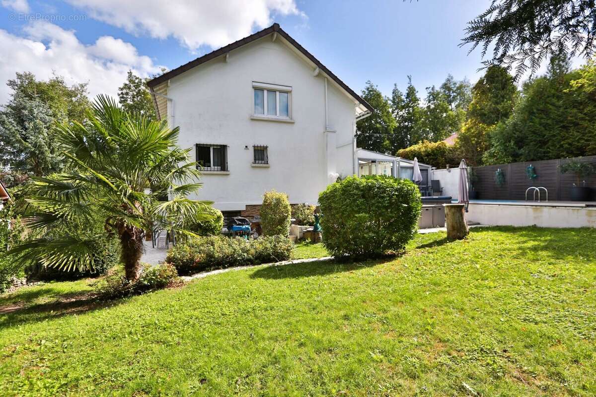 Maison à NOISY-LE-GRAND