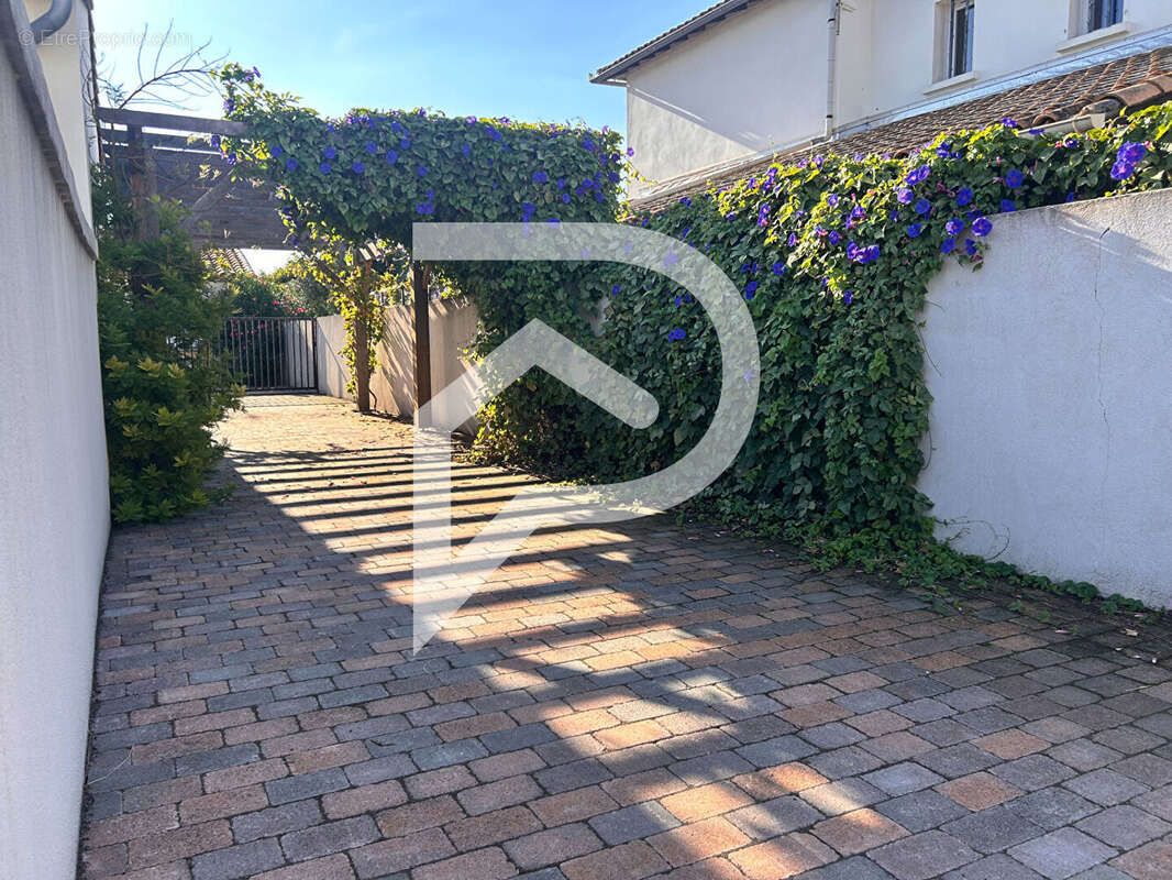 Maison à AIGUES-MORTES